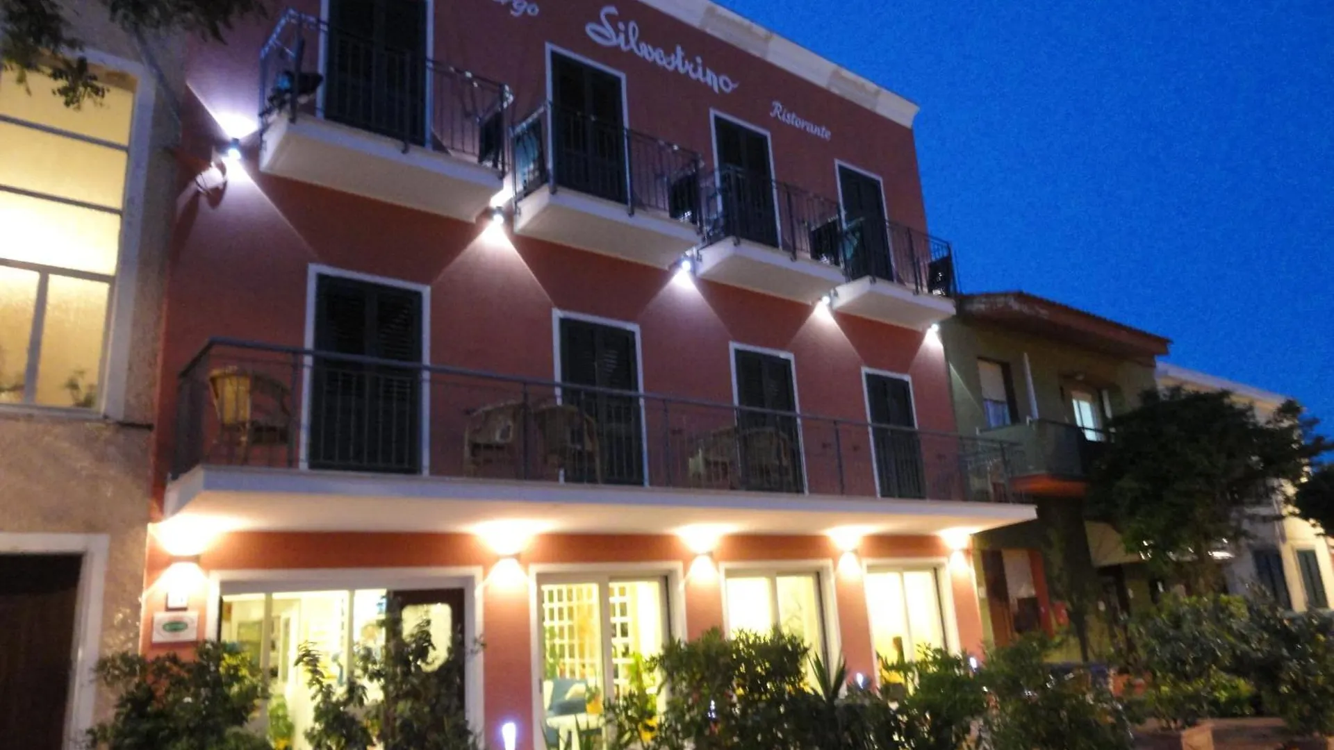 Hotel Silvestrino Stintino 3*,  Italien